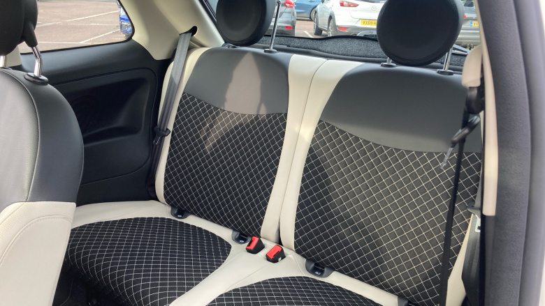 Fiat 500 1.0 Mild Hybrid Dolcevita Plus 3dr Petrol Hatchback